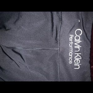 Calvin klien leggings.